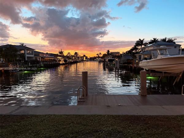 HILLSBORO SHORES SEC