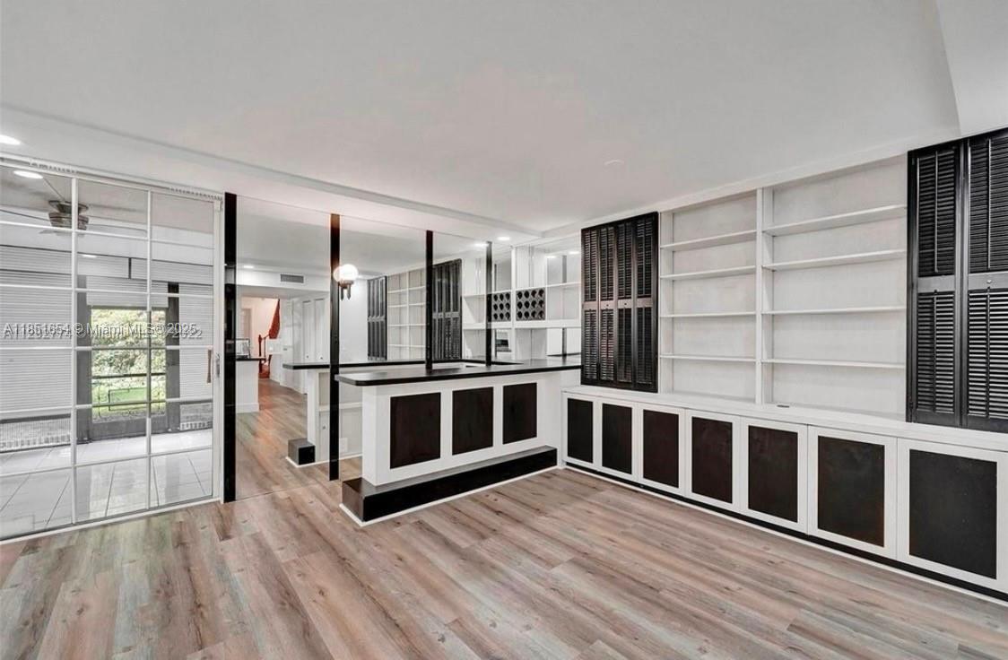 DESOTO PARK NORTH CONDO - фото