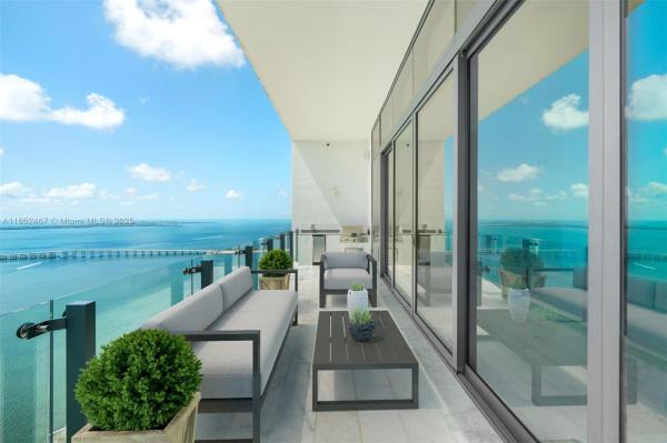ECHO BRICKELL CONDO