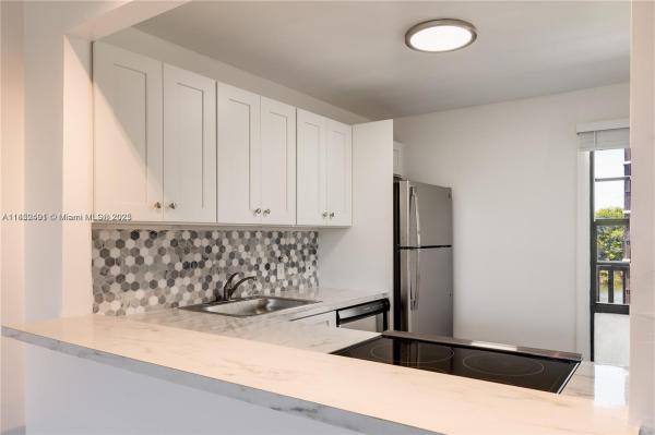 ENSENADA CONDO BLDG E-II