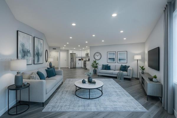 1000 PARKVIEW DR #212, HALLANDALE BEACH, FL 33009