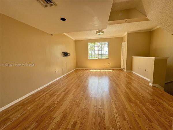 AVENTI AT AVENTURA CONDO