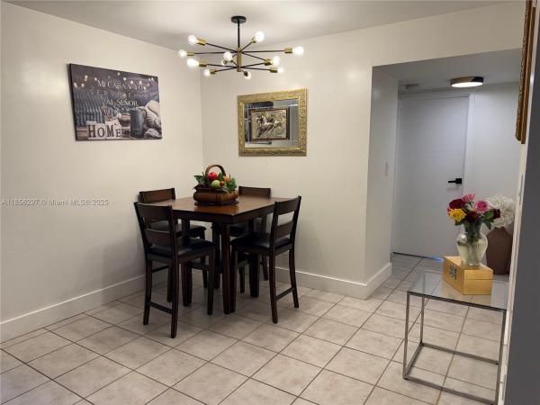 16919 N BAY RD #710, SUNNY ISLES BEACH, FL 33160