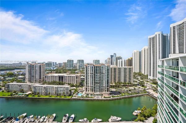 100 BAYVIEW DR #PH31, SUNNY ISLES BEACH, FL 33160