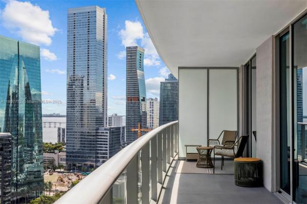 1100 S MIAMI AVE #2611, MIAMI, FL 33130
