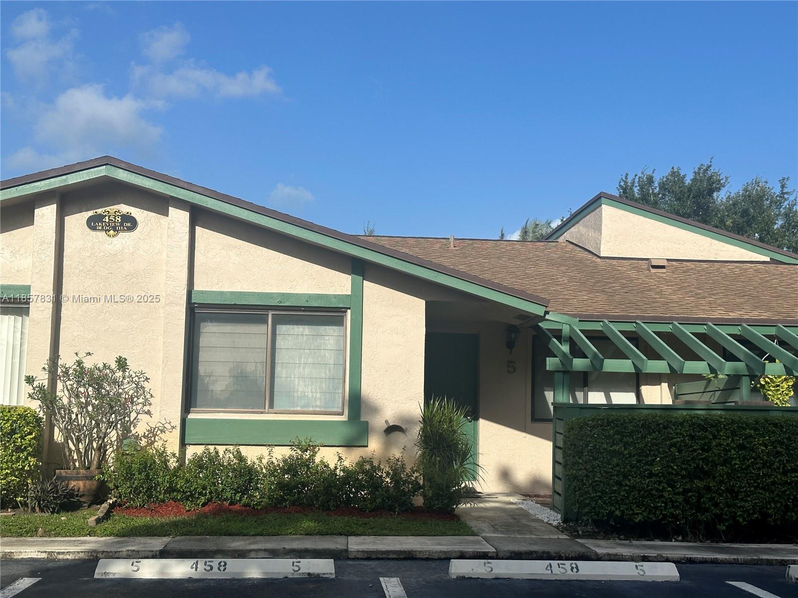 VILLAS OF BONAVENTURE AT - фото