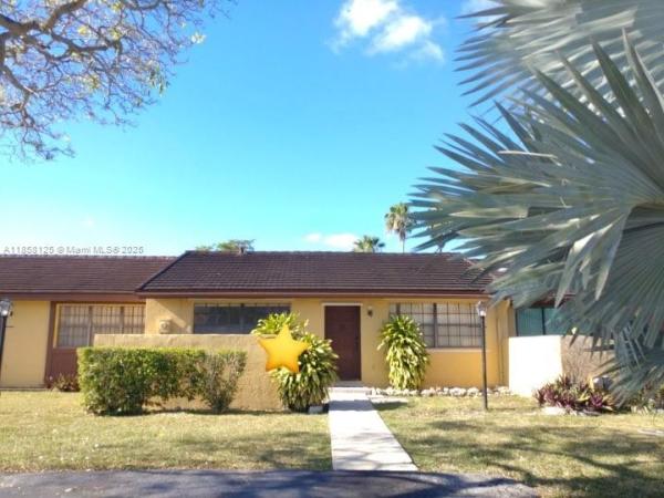 KENDALE LAKES WEST TOWNHO