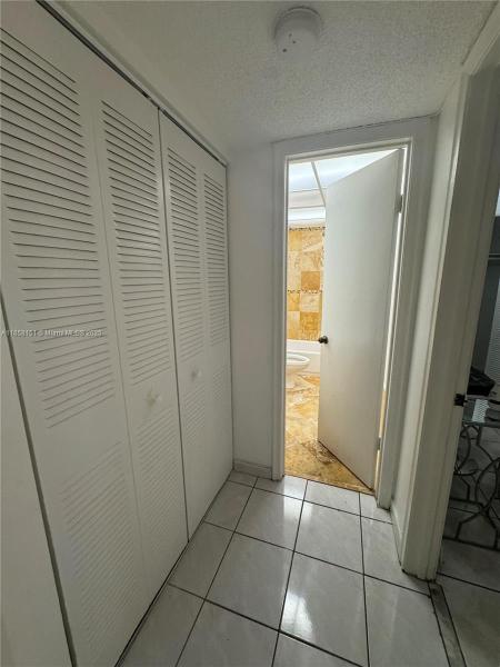 SAMARI LAKE EAST CONDO