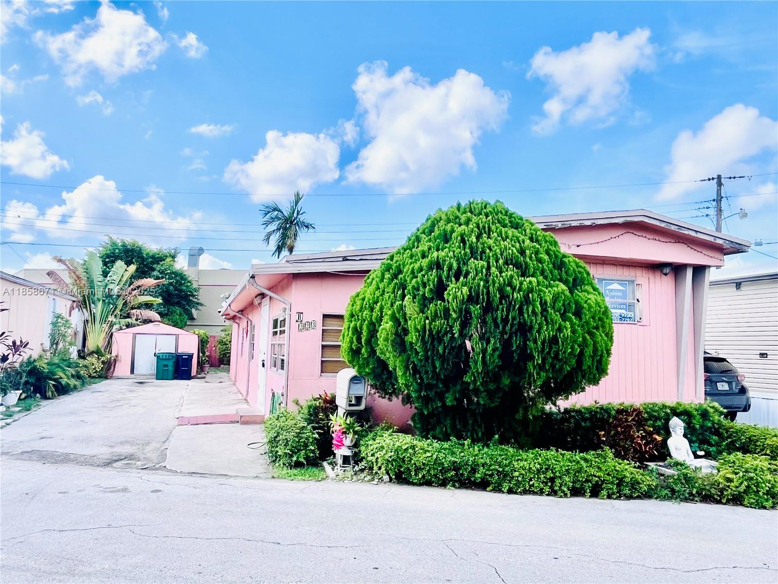 11 53 40 FLA FRUIT LAND C - фото