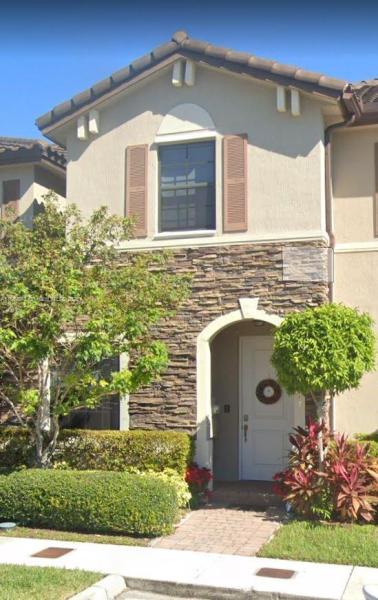 GARDEN AT THE HAMMOCKS