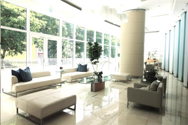 2101 BRICKELL AVE #1711, MIAMI, FL 33129