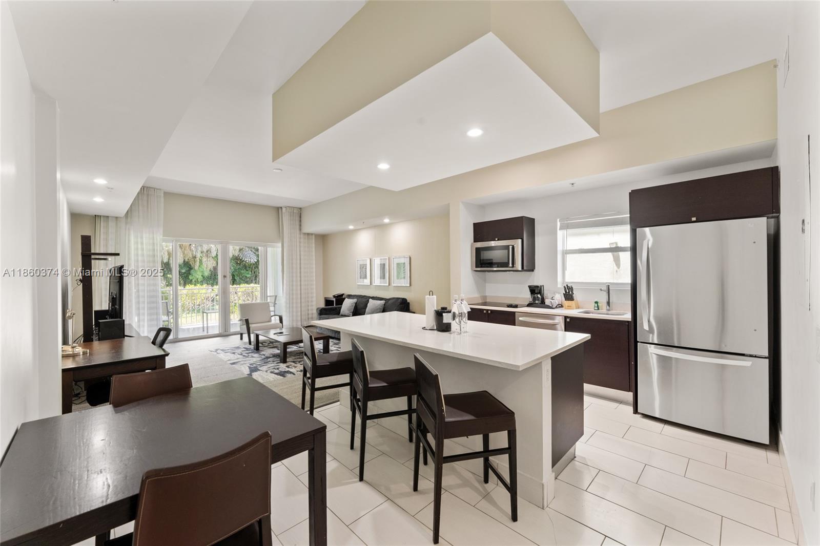 The Blue Resort - фото