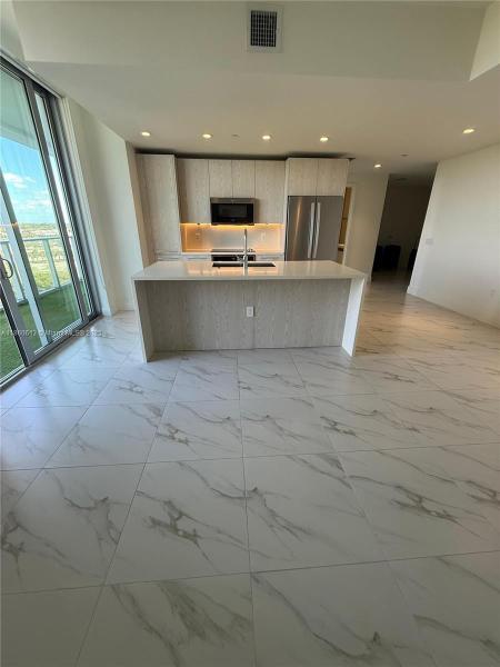 2000 METROPICA WAY #901, SUNRISE, FL 33323