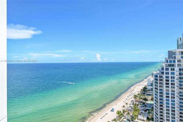 3101 S OCEAN DR #2807, HOLLYWOOD, FL 33019