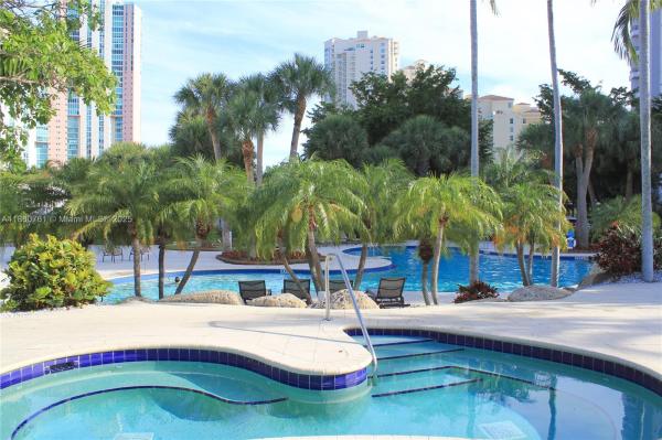 3300 NE 191ST ST #1415, AVENTURA, FL 33180