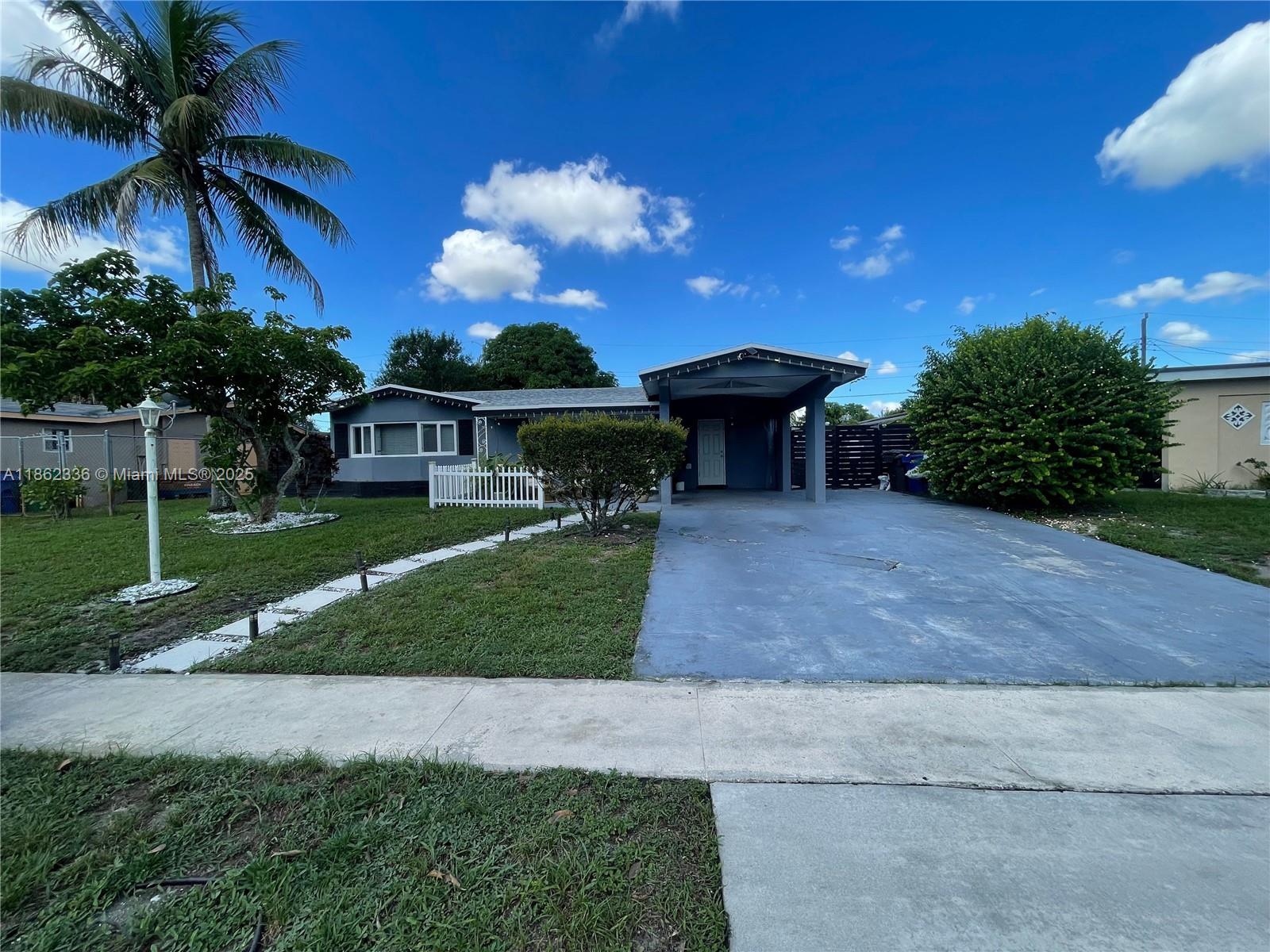 LAUDERDALE LAKES NORTH GA - фото