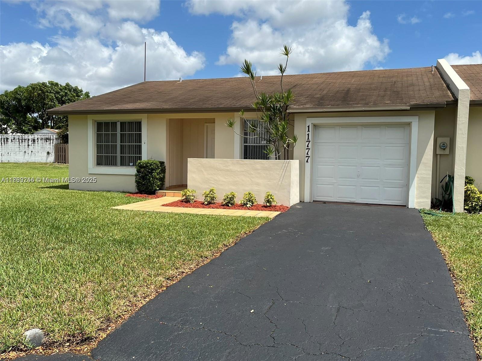 WOODSTOCK VILLAS - фото