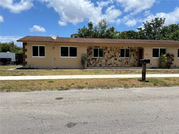 HOLLYWOOD BEACH HEIGHTS S