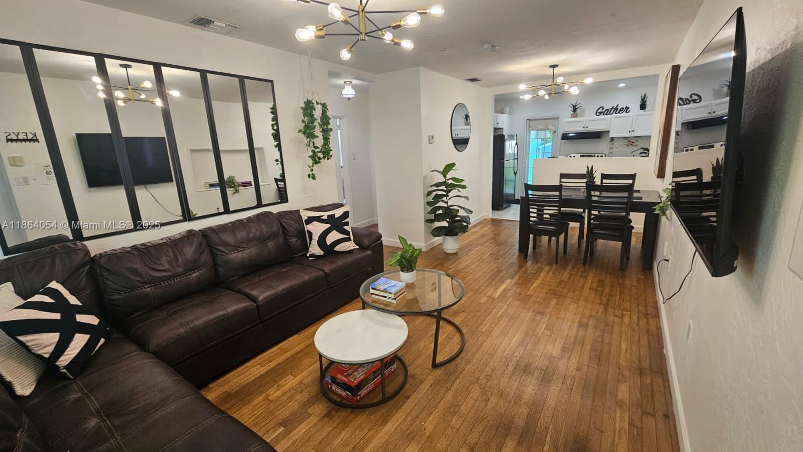 FRANK C DICKEY - фото