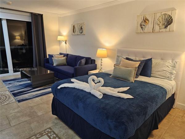 19201 COLLINS AVE #246, SUNNY ISLES BEACH, FL 33160