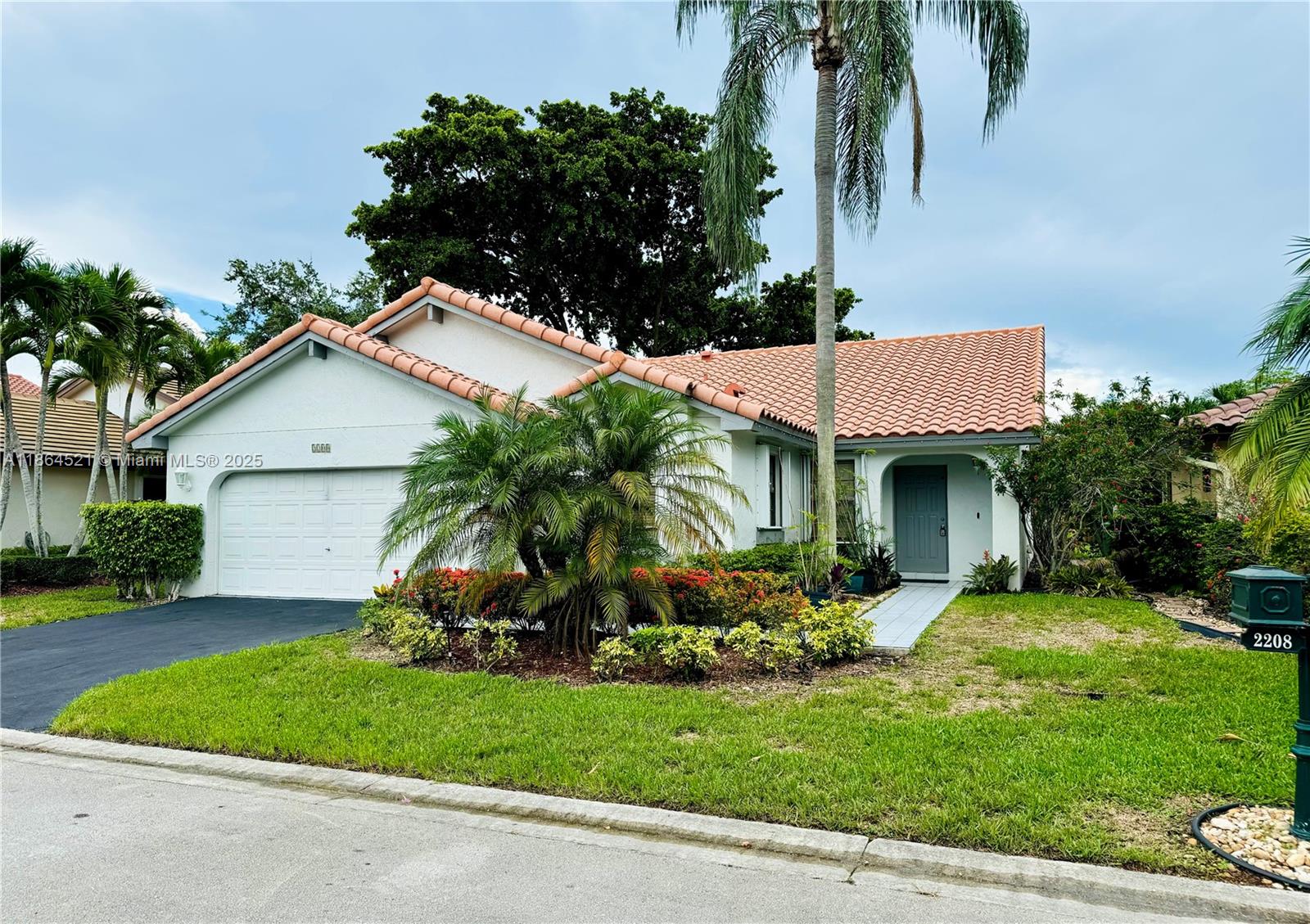 COUNTRY ISLES - фото