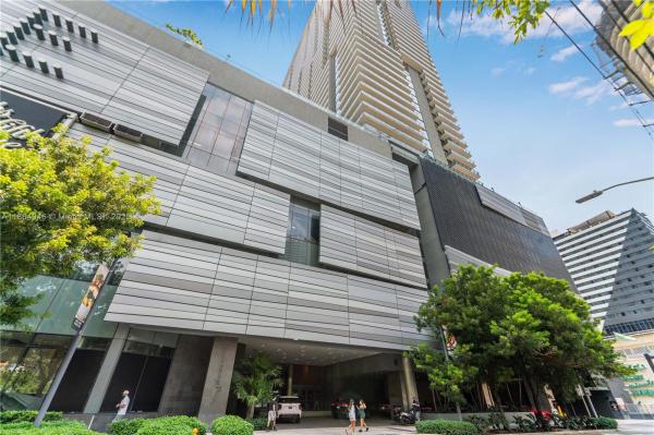 88 SW 7TH ST #2910, MIAMI, FL 33130