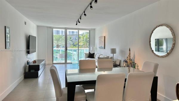 19370 COLLINS AVE #319, SUNNY ISLES BEACH, FL 33160