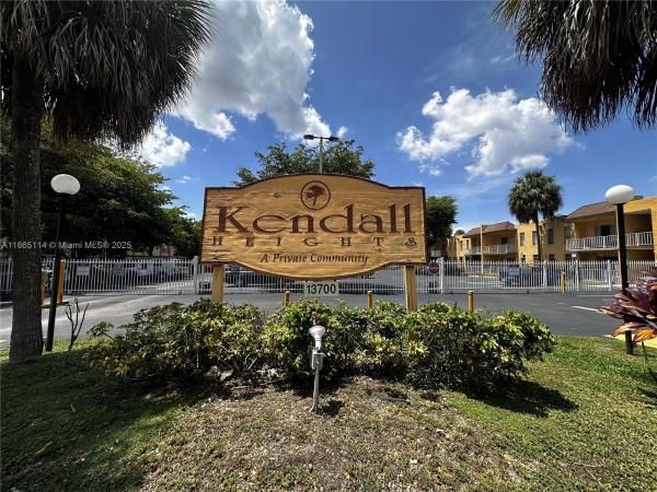 KENDALL HEIGHTS CONDO