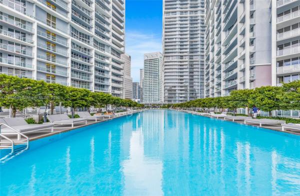 ICONBRICKELL CONDO NO 1