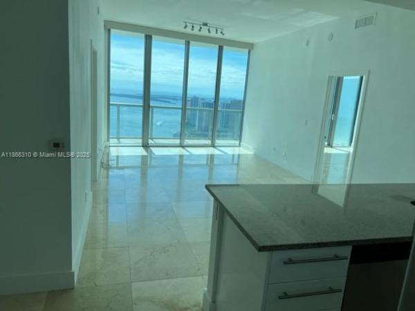 888 BISCAYNE BLVD #5407, MIAMI, FL 33132