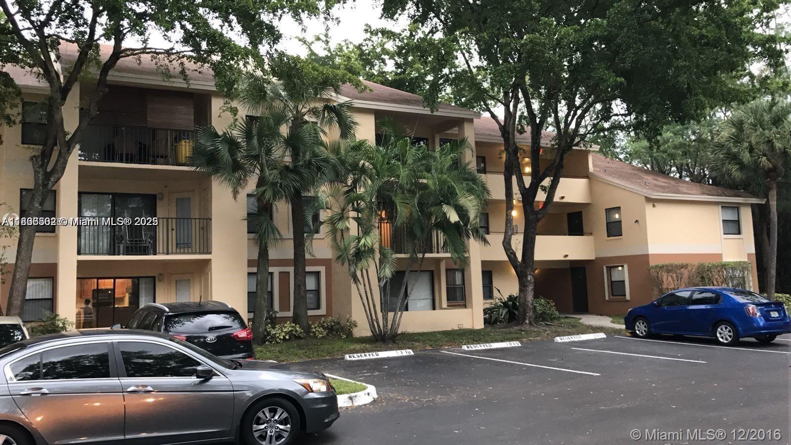 SUMMERBREEZE CONDO - фото