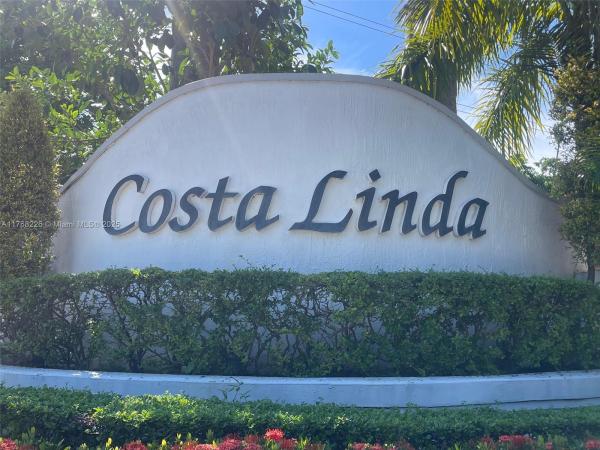 COSTA LINDA