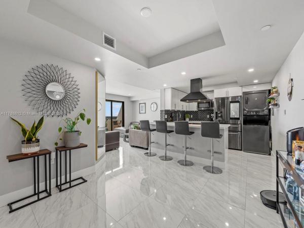 GABLES PARK TOWER CONDO