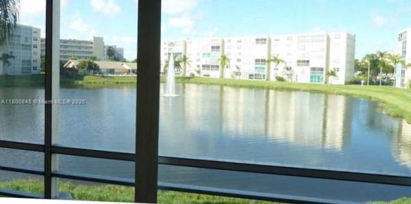 MEADOWBROOK LAKES VIEW CO