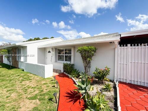 EMAUS PINES - фото