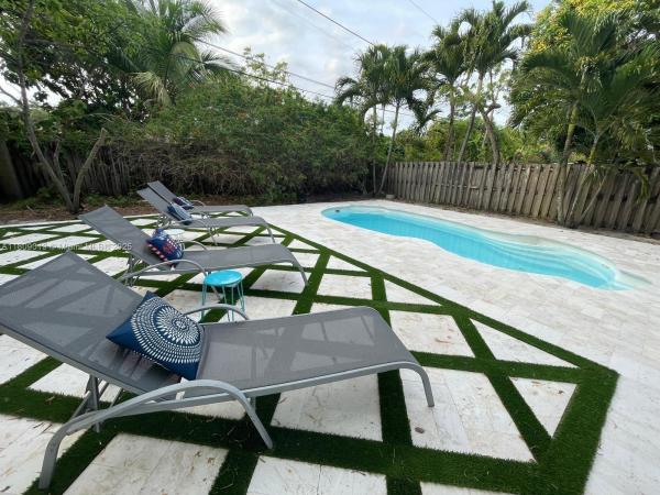 PINE TREE PARK 21-47 B