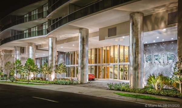 488 NE 18TH ST #501, MIAMI, FL 33132