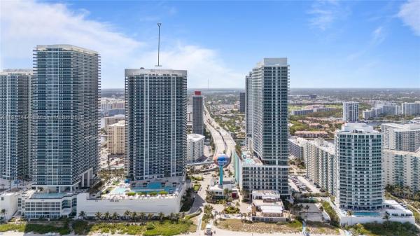 1800 S OCEAN DR #1708, HALLANDALE BEACH, FL 33009