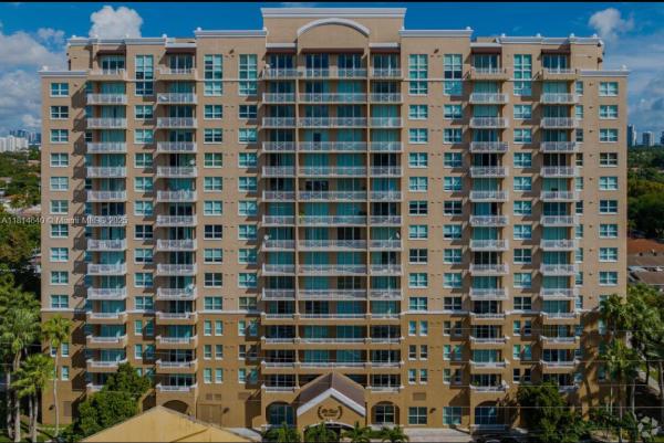 DA VINCI ON DOUGLAS CONDO