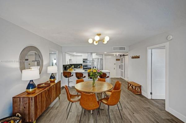 600 THREE ISLANDS BLVD #615, HALLANDALE BEACH, FL 33009