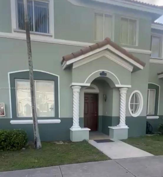 SHOMA TOWNHOMES AT KEYSCO