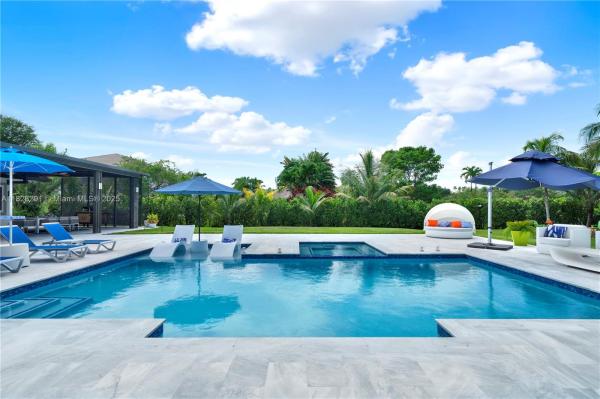 ESTATES OF HIDDEN ACRES