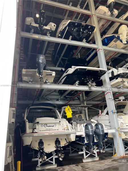 400 SUNNY ISLES BLVD DD 211, SUNNY ISLES BEACH, FL 33160