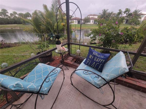 PEMBROKE LAKES SOUTH