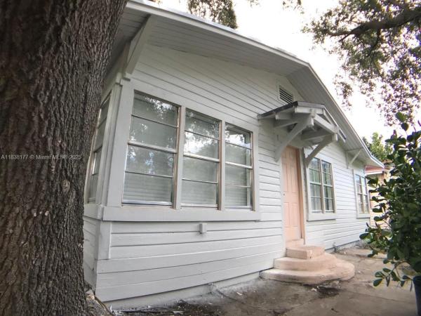 DONMOORE VILLA AMD PL