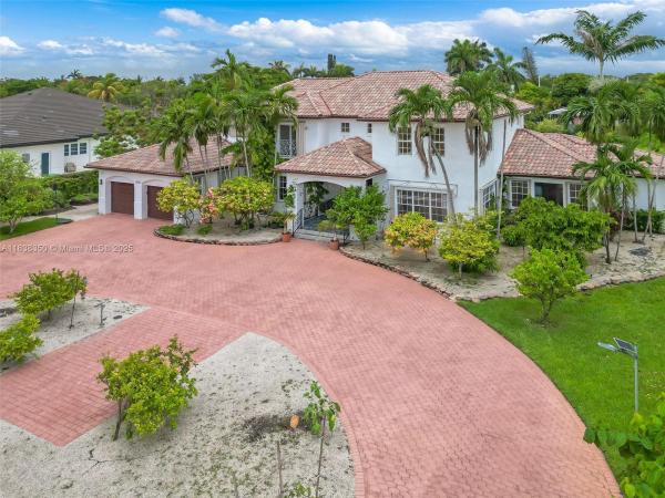 MILLER DRIVE ESTATES