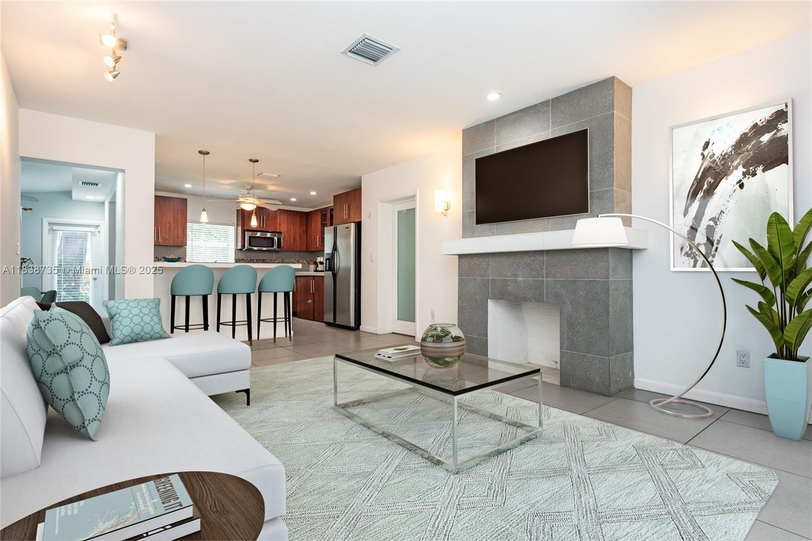 SHERWOOD FOREST-EL PORTAL - фото