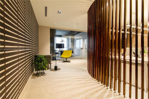 175 SW 7TH ST #1400, MIAMI, FL 33130