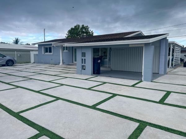 SO MIAMI HEIGHTS MANOR