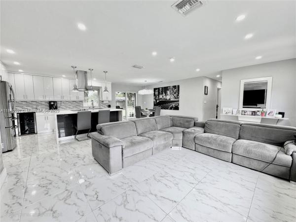 BREEZESWEPT PARK ESTATES